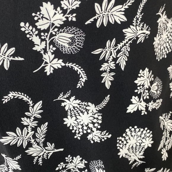 Loft Black Women's White Floral Print Long Sleeve V-Neck True Wrap Dress Size 10 - Picture 8 of 10